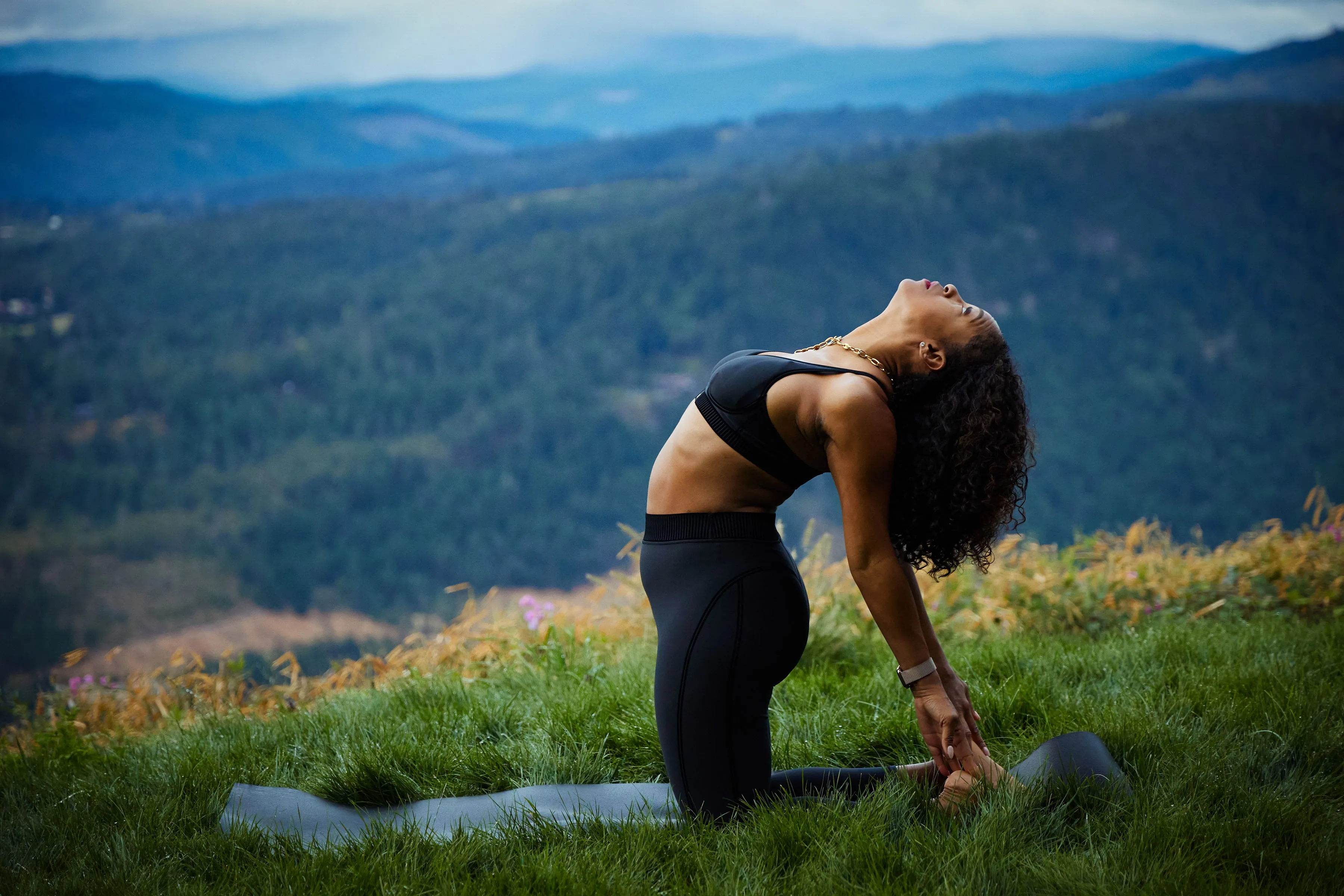 Ardie in a moment of stillness at the Columbia River Gorge